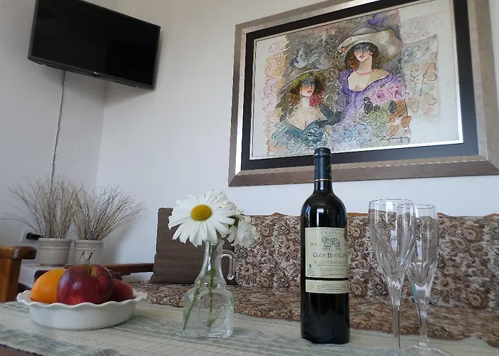 Mary's Апартаменты *