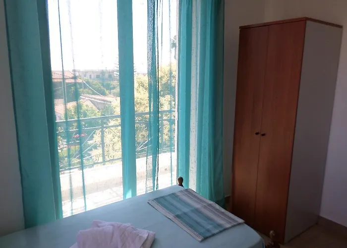 Daire Mary's Chranoi